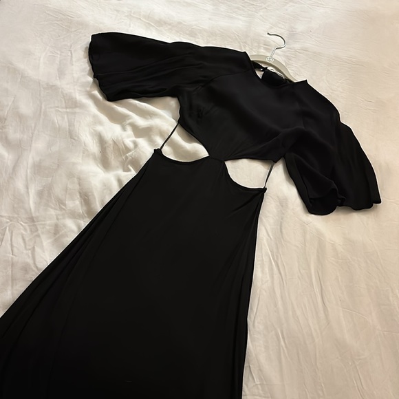 Reformation Benny Cutout Crepe Dress Black Size: 0 - Picture 5 of 11